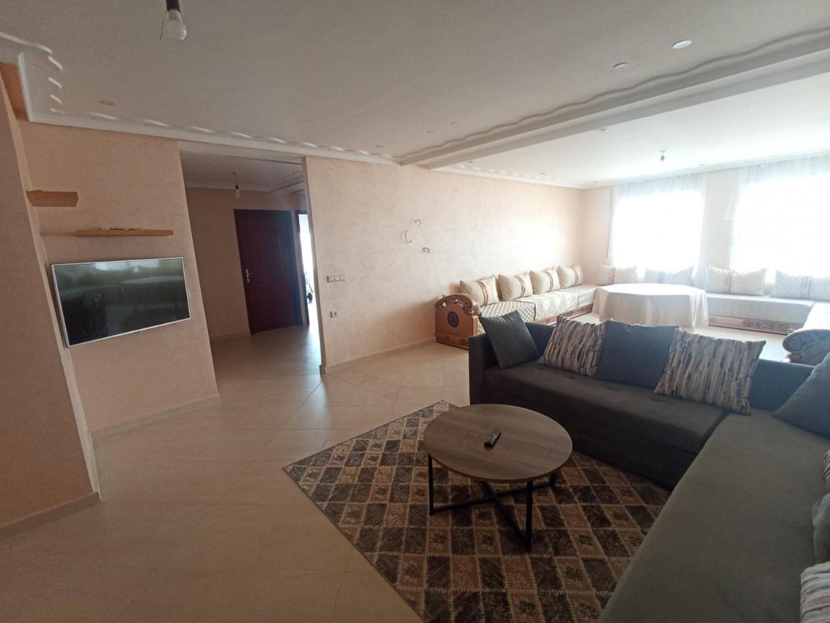 Appartement Familial Au Centre De Nador Ville Dış mekan fotoğraf